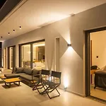 Panoramic Villa *