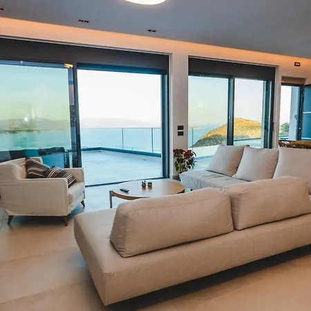 Villa Panoramic
